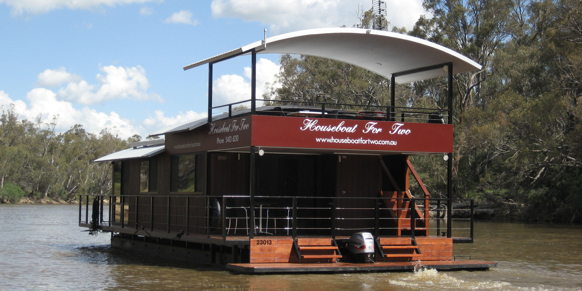 Houseboat for Two